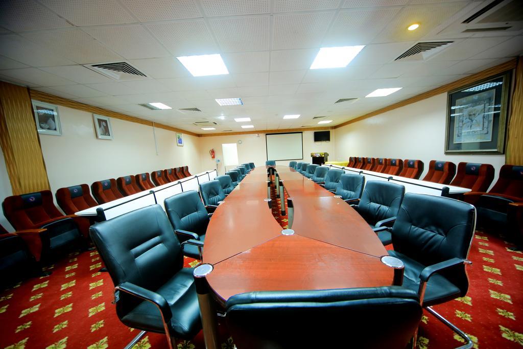 Hotel Africana Καμπάλα Εξωτερικό φωτογραφία