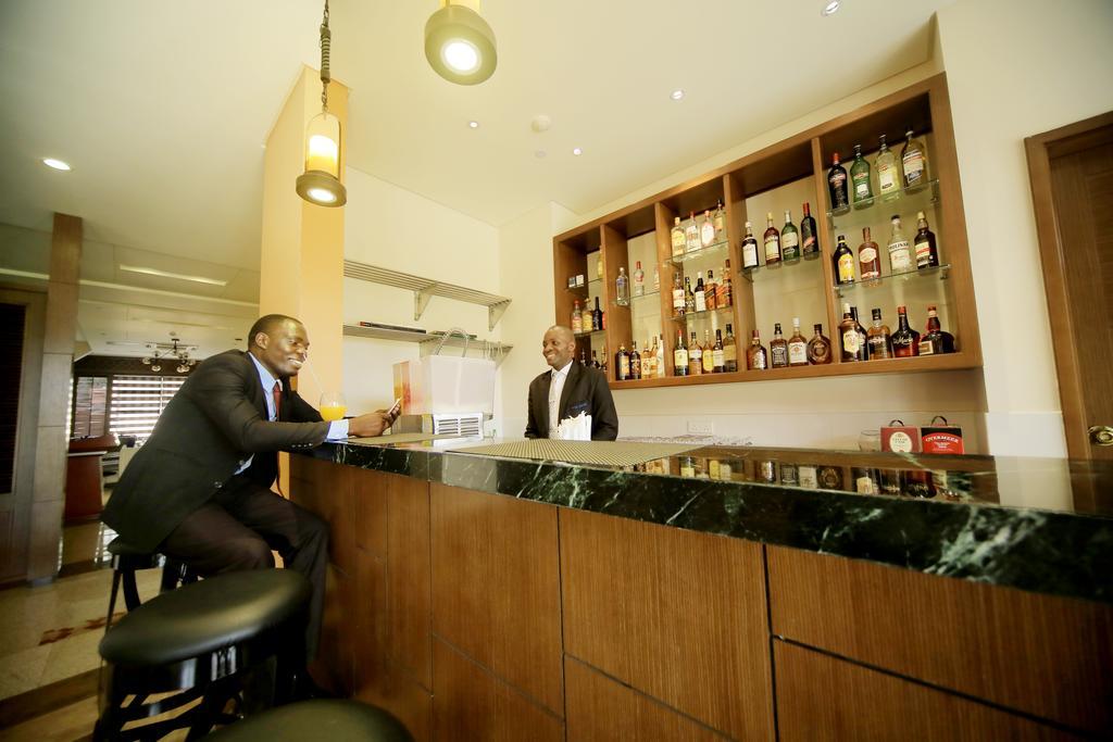 Hotel Africana Καμπάλα Εξωτερικό φωτογραφία