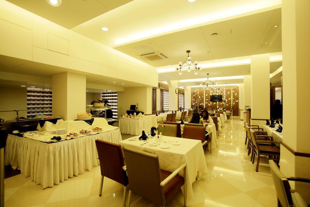 Hotel Africana Καμπάλα Εξωτερικό φωτογραφία